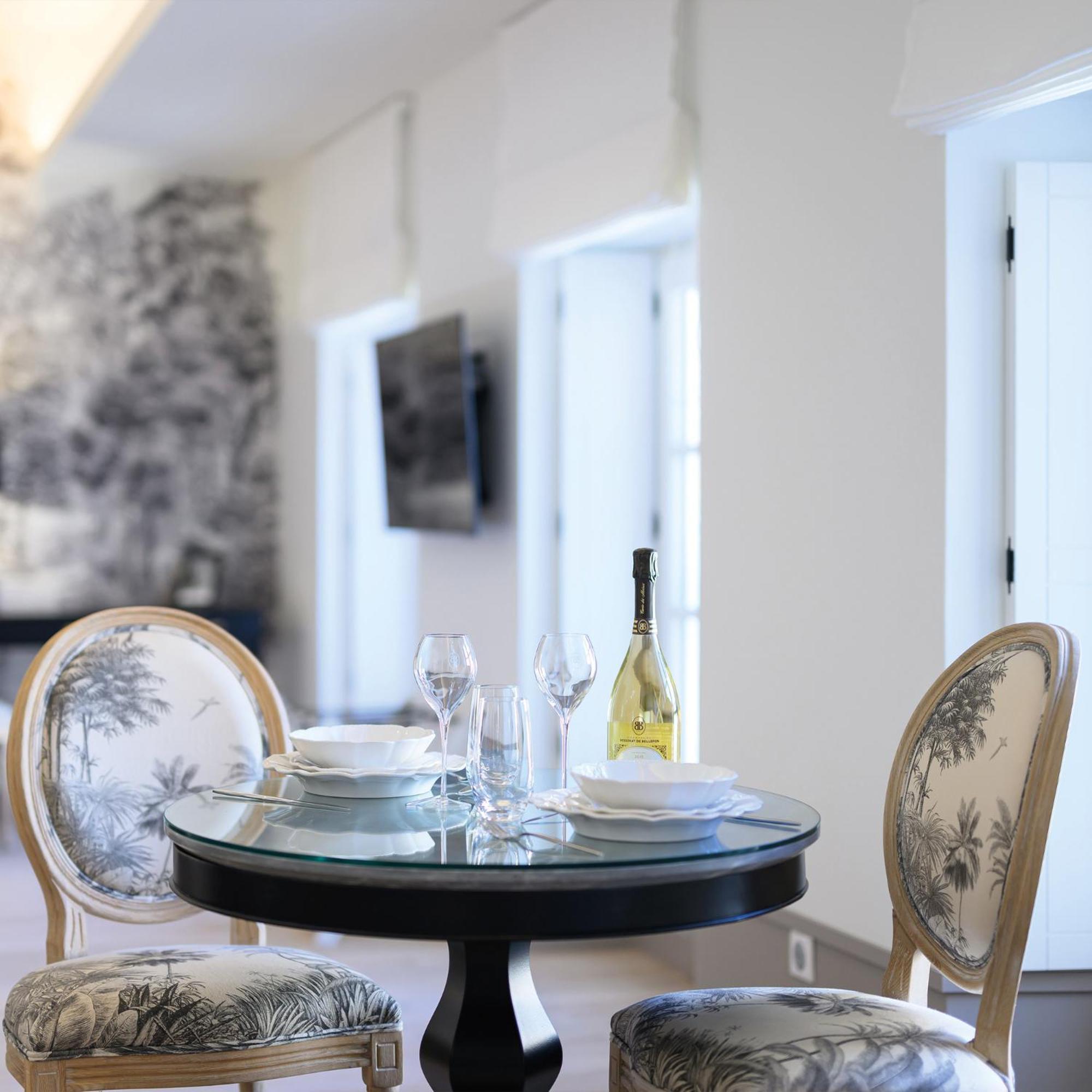Les Suites Bb, Champagne Besserat De Bellefon Epernay Luaran gambar