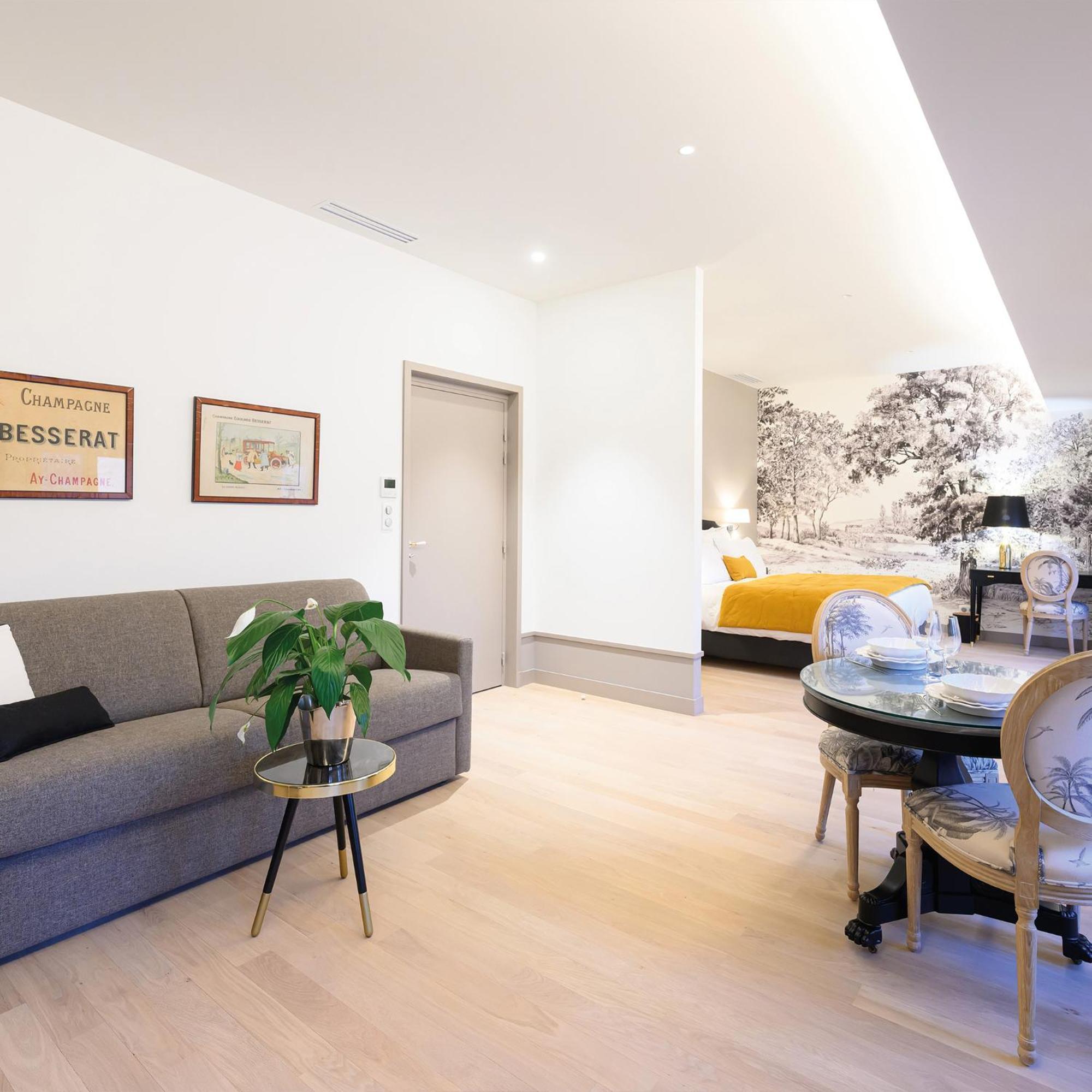 Les Suites Bb, Champagne Besserat De Bellefon Epernay Luaran gambar