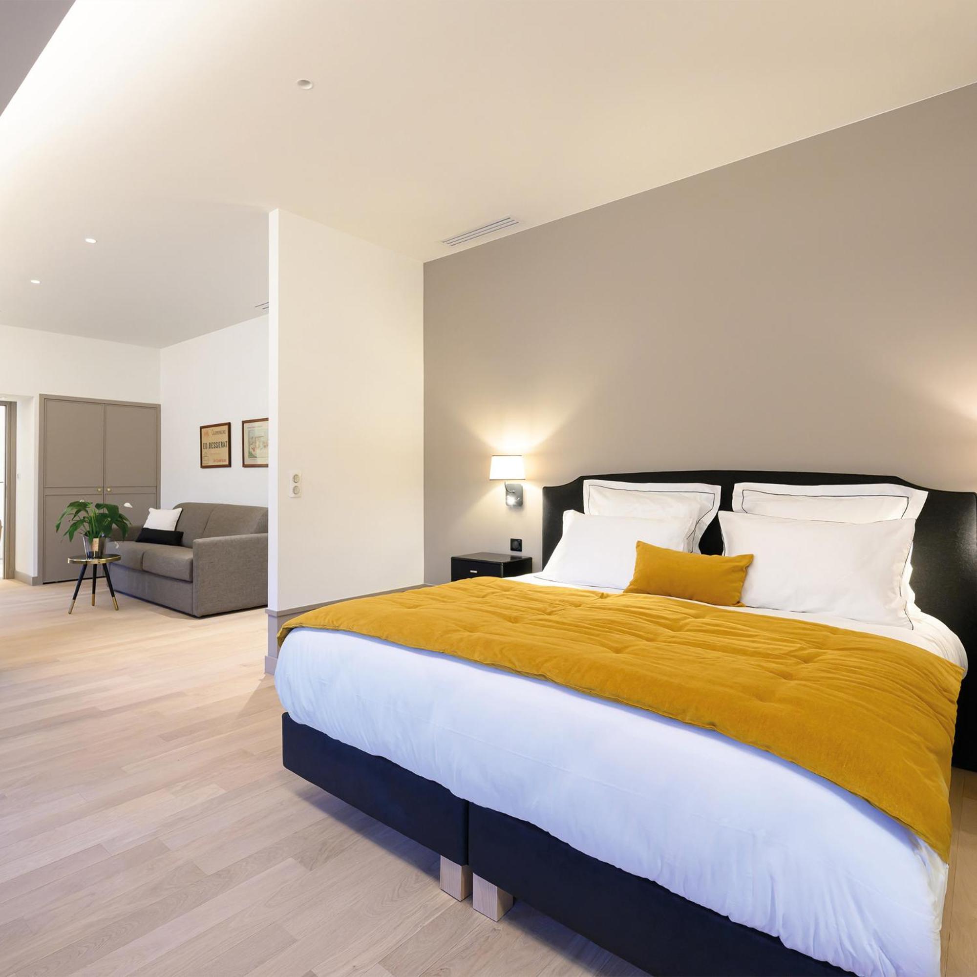 Les Suites Bb, Champagne Besserat De Bellefon Epernay Luaran gambar